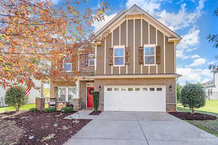 128 Avalon Reserve Dr Mooresville, NC 28115