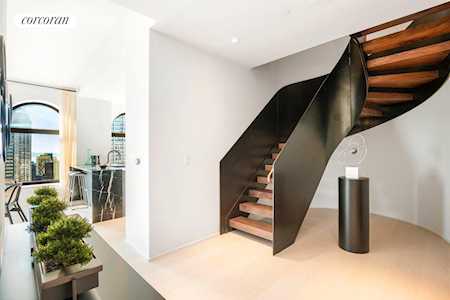 130 William St #53C New York, NY 10038