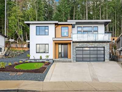 4701 Ambience Dr Nanaimo, BC V9T 0L3
