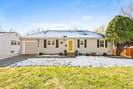 7315 W 89th St Overland Park, KS 66212