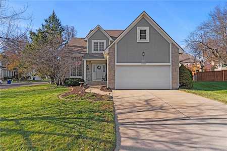 11420 W 114th Terrace Overland Park, KS 66210