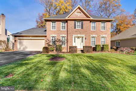 9186 Silverline Dr Fairfax Station, VA 22039