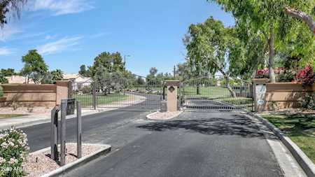 2158 W Peninsula Circle Chandler, AZ 85248