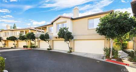 153 Islington Irvine, CA 92620