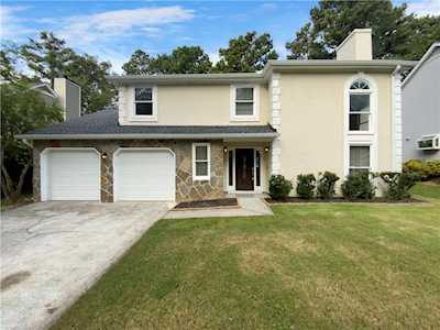 4170 Pineset Drive Alpharetta, GA 30022