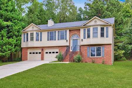 2707 Victoria Woods Court Buford, GA 30519