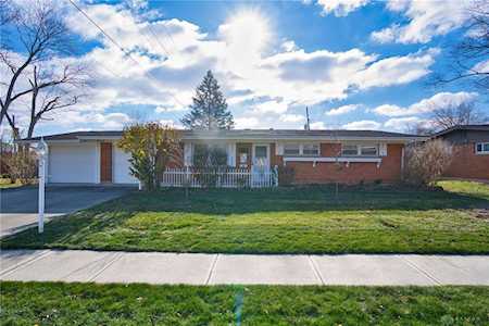 212 Brownstone Drive Englewood, OH 45322