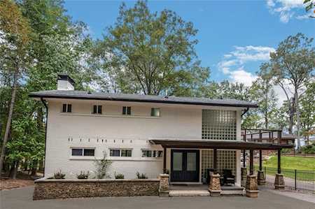 6830 Bailey Drive Flowery Branch, GA 30542