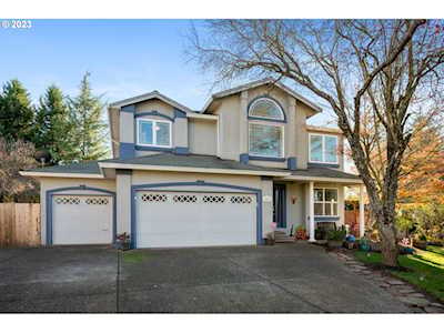 14538 NW Evergreen ST Portland, OR 97229