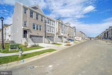 2813 Lewis And Clark Ave Upper Marlboro, MD 20774