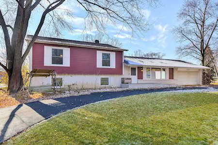 25W075 Lacey Ave Naperville, IL 60563
