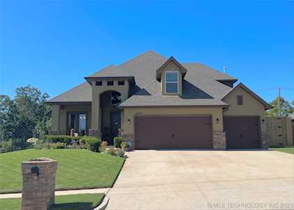 10916 Willow St Jenks, OK 74037