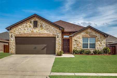 3905 Bridle Path Lane Sanger, TX 76266