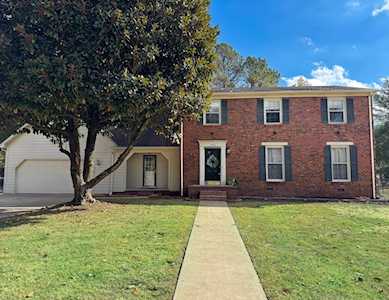 1506 N Highland Ave Murfreesboro, TN 37130