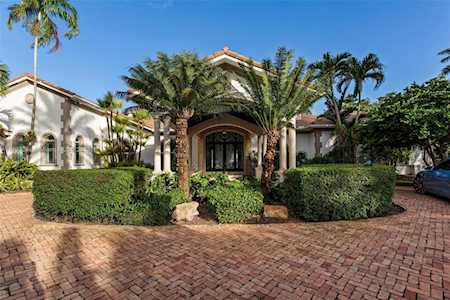 11025 SW 62nd Ave Pinecrest, FL 33156