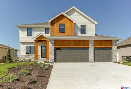 6610 S 200 Ave Omaha, NE 68135