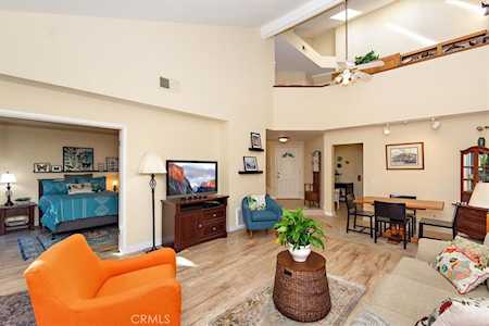 18136 Bird Court Fountain Valley, CA 92708