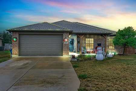 2012 Maxwell Court Aubrey, TX 76227
