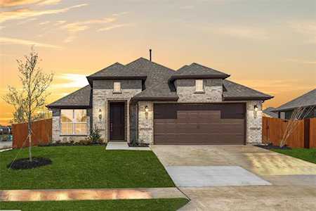 3635 Maize Avenue Heartland, TX 75126