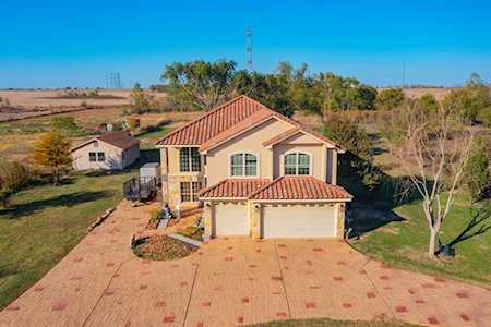 8817 County Road 109 Alvarado, TX 76009