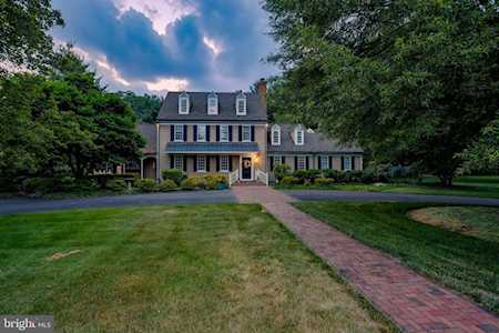 313 Westover Rd Moorestown, NJ 08057