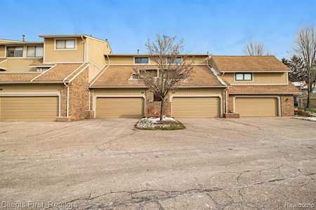 888 Yorktown Northville, MI 48167