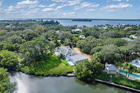 1602 E Camino Del Rio Vero Beach, FL 32963