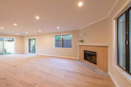 807 Curtis St Menlo Park, CA 94025