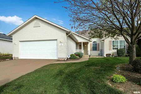 5200 Villa Dr Davenport, IA 52806