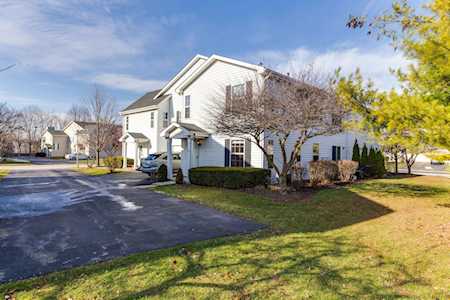 1178 Orleans Dr Mundelein, IL 60060
