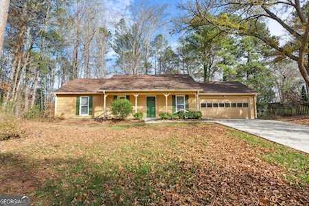 3041 WHITEHURST Way Marietta, GA 30068