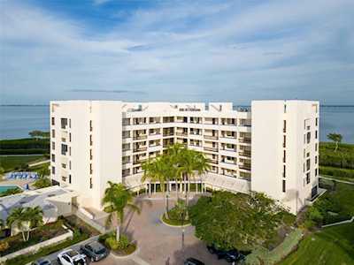 2016 Harbourside Dr #312 Longboat Key, FL 34228