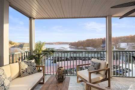 305 Highland Shores Dr Lake Ozark, MO 65049