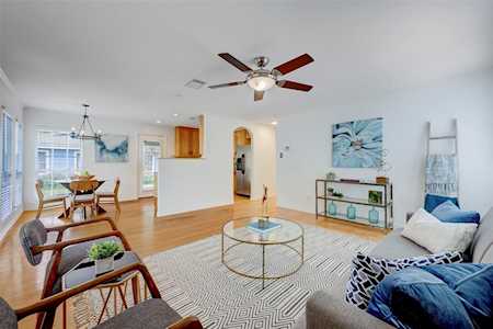 3011 Fontana DR Austin, TX 78704