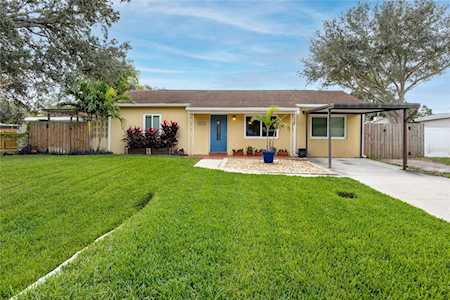 3904 W Bay Vista Ave Tampa, FL 33611
