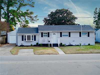 2821 David Ave Norfolk, VA 23518