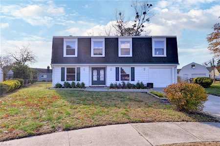 106 Santa Clara Dr Hampton, VA 23666