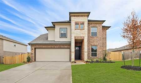 258 Little Dog Dr Montgomery, TX 77356
