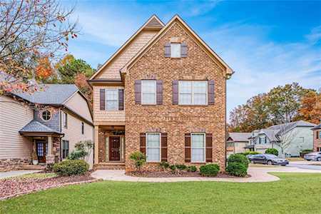 2579 Lake Manor Circle Duluth, GA 30096