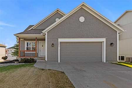 20893 W 225th St Spring Hill, KS 66083