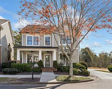 3761 Portland Trail Drive Suwanee, GA 30024