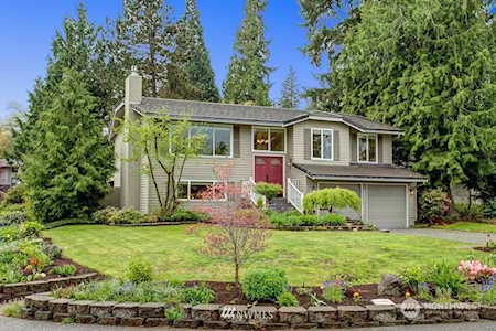 18927 SE 42nd Place Issaquah, WA 98027