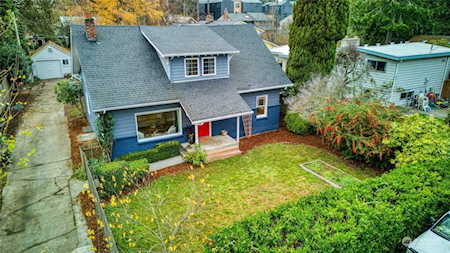 18319 Ashworth Ave N Shoreline, WA 98133