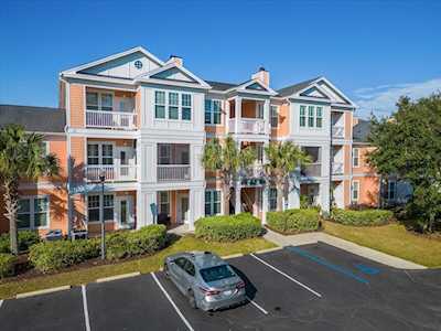 1611 Chatelain Way Mount Pleasant, SC 29464