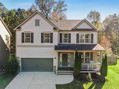 149 Dream Court Acworth, GA 30102