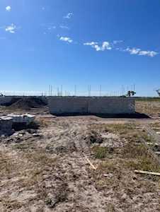 2201 4th St E Palmetto, FL 34221