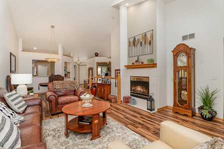 4195 Starbridge Court Eagan, MN 55122