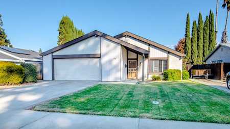 756 Farrell Street Woodland, CA 95695