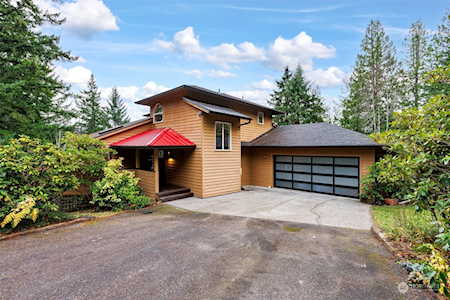 3325 Agate Heights Rd Bellingham, WA 98226
