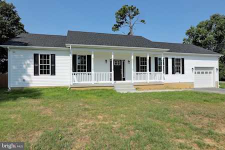 29793 Bruce Rd Mechanicsville, MD 20659